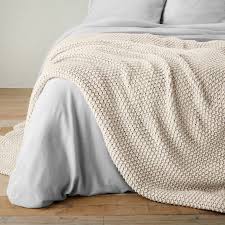 Chunky Knit Bed Blanket Casaluna In 2020 Bed Blanket Blanket Light Blanket