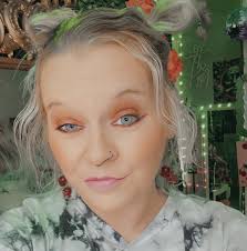 Devon Clay's Instagram, Twitter & Facebook