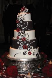 Black And Silver Wedding Cake Ideas Image Detail For Red Black And Silver Winter Wedding Advice Needed Onewed S Wedding Cake Red Silver Wedding Cake Black Wedding Cakes