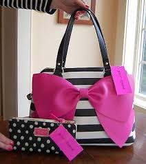 Black And White Striped Purse With Red Bow Nwt Betsey Johnson Dome Satchel Pink Bow Nanza Black White Stripe Wallet With Images Betsy Johnson Purses Betsy Johnson Bags Purses And Bags