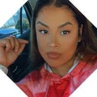 Esmeralda Avalos's Instagram, Twitter & Facebook