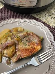 3 minutes cook time with 5 minute release perfect. Instant Pot Pork Chop And Apple Recipe Teaspoon Of Goodness