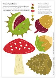 Waldfruchte Zum Prickeln Eines Mobiles Oder Herbstlicher Tischdeko Bastelbogen Mit Kastanie Eichel Haselnu Bastelbogen Basteln Herbst Herbstliche Tischdeko
