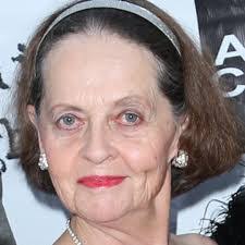 Miranda Lindley's Instagram, Twitter & Facebook