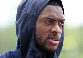 Allen Robinson remains stuck with the franchise tag as Thursday's deadline  for an extension approaches. How will the Chicago Bears receiver respond  this season?