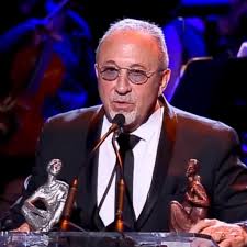 de mandadero a multimillonario: la inspiradora historia de Emilio Estefan.  Info completa en los comentarios