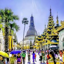 I Happened To Be At Shwedagon Pagoda Yangon Myanmar At The Full Moon Of Tazaungmone Celebration It Marks The Shwedagon Pagoda Travel Instagram Myanmar Travel