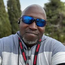 老師拒教後辭職期間淚崩CRT:查看評論👇👇👇