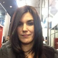 Kerri Burt's Instagram, Twitter & Facebook