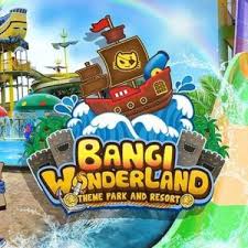 Tempat simpan barang pun kena pakai gelang jugak. Go Holiday Malaysia Book Holiday Package Themepark Tickets Hotels Now