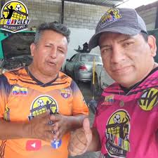 Amigos del Ecuavoley Rolando...