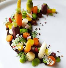 Lintang Khatulistiwa Revolusi On Instagram Quinoa Salad With Heirloom Carrot Broadbean Radish And Healthy Food Quotes Fancy Dishes Food Plating Techniques