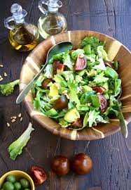 You Know The Drill Summer Weather Hits And Salads Begin To Appear As Meals Who Doesn T Look Forward To It Clean Eating Salads Delicious Salads Salad Recipes