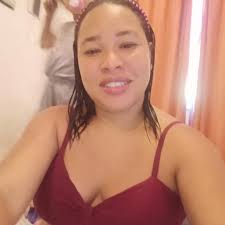 I wanted to share this beautiful little heart that my granddaughter made  🩷💖 Pattern: https://cutt.ly/WelXz5dT