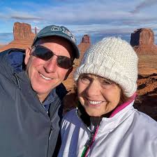 What are some available vacation rentals in the Outer Banks in April?