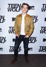 Jun 12, 2021 · from the very first episode of cruel summer, viewers were shown how jeanette became popular and essentially became exactly like kate. How Old Is Froy Gutierrez Aka Jamie Henson 22 Ok So Are The Cruel Summer Cast Members Actually Teenagers Let S Find Out Popsugar Celebrity Photo 4