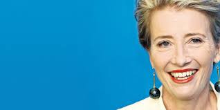 'welcome to divination,' said professor trelawney, who had seated herself in a winged armchair in 'my name is professor trelawney. Wie Spielen Sie Schmerz Interview Mit Emma Thompson