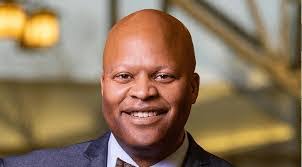 Antoine Torrence's Instagram, Twitter & Facebook