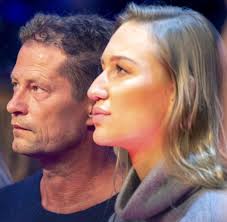 Bevor ich mit jemand neuem in die kiste springe, mache ich der person klar, dass ich fett bin. Til Schweiger Zeigt Sich Mit Neuer Frau Welt