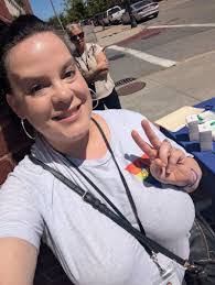 Laura Branco's Instagram, Twitter & Facebook