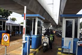 Mrta park & ride regulations. Ylki Soroti Park And Ride Mrt Lebak Bulus Republika Online