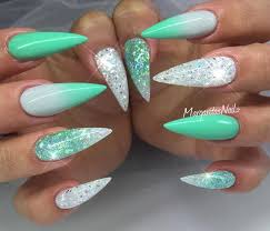 70 Glamorous Ombre Nails Designs That Will Look Fabulous Yve Style Com #nailstyle #nails2inspire #nail biting #bad habit #ombre nails #pink nails #square nails #lovemynails #pink #doja cat inspired #in love #happycamper #blackgirlmagic clean nails, horrible cuticles.
