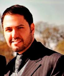 Help us give a warm welcome our newest agent, Edgardo Suarez, to Long &  Foster and to the Hersh Group! After a successful career in the technology  sector, Eddie decided to pursue