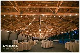 Maple Ridge Farm Minnesota Farm Wedding Minnesota Barn Wedding Wedding Venues Minnesota We Minnesota Wedding Venues Wedding Reception Venues Wedding Venues