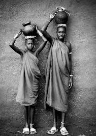 Black And White Photos Of Children S Faces Pin By Miah Tran On Black White Photos African Children Black And White Face Black And White Photography