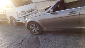 8 تعلم الخروج من بين سيارتين youtube car car door driving