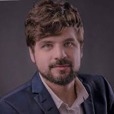 Molly & Zooli Give Baby Mia Princess Lessons! w/ Deema