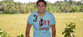 L'émission l'amour est dans le pré permet à certains agriculteurs de trouver l'amour. L Amour Est Dans Le Pre Adrien Vives Decu Du Montage Mce Tv