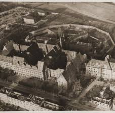 Bis heute unterliegt die herstellung strengsten qualitätskontrollen der stadt nürnberg und seit dem 15. Nurnberger Prozesse Menschenraub Mord En Gros Und Die Folter Welt
