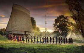 La Maison Communale Rong A Kon Tum Vietnam Voyage Peuple Autochtone Sites Touristiques