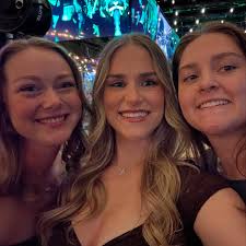 allie taylor (@allietaylor) • Instagram photos and videos