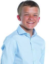 Meredith Mcarthur's Instagram, Twitter & Facebook