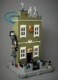 Weekend we 47 square table. Lego Steampunk Archives Page 2 Of 30 The Brothers Brick The Brothers Brick Page 2