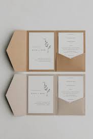 Pocket Fold Einladung Greta Traumanufaktur Letterpress Studio Hochzeitspapeterie Hochzeits In 2020 Kreative Hochzeitseinladungen Einladungen Hochzeitsfotograf