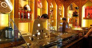 La Maison Du Chocolat Nyc Heaven On Earth Store Image Chocolate Pastry Nyc