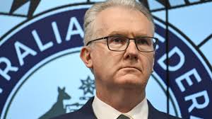 Oliver Griffiths: Wollongong 'cash crusader' fights parking stoush in court  hearing