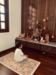 See more of kangana ranaut on facebook. Kangana Ranaut Turns Interior Designer For Sister Rangoli S New Pad In Kullu Manali