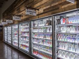 L A S Best Fancy Grocery Store Is This Bristol Farms In The Valley Woodland Hills Gets A Supermarket Design Interior Supermarket Design Grocery Store Design