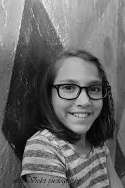 Jane Bailes's Instagram, Twitter & Facebook