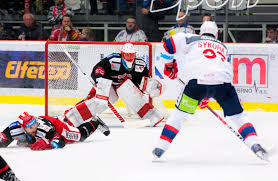 Šimon hrubec1 (born june 30, 1991) is a czech professional ice hockey goaltender. Jako Tenkrat Choreo I Doga Vyzvaly Ocelare K Boji Zapas S Dynamem Nakonec Ziskali V Najezdech Aktualne Cz