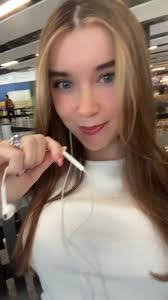 Lauren Keeney's Instagram, Twitter & Facebook