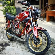 Footstep gantung breket hitam khusus rx king : Terbaik 11 Cara Modifikasi Rx King Yang Keren Kencang Murah 2020