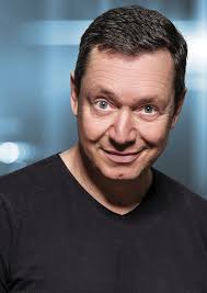 Michael Ludwig und Johanna Mikl-Leitner: Es werde Licht! 🎄