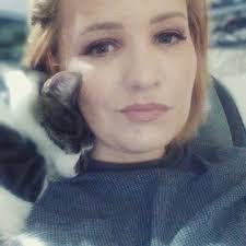 Darci Richardson's Instagram, Twitter & Facebook