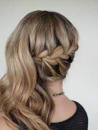 See Ya Middle Part 10 Side Swept Dos You Can Diy Long Hair Styles Hair Styles Hair Romance