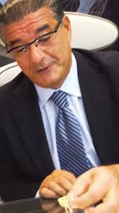 $10,000,000 YELLOW DIAMOND RING!